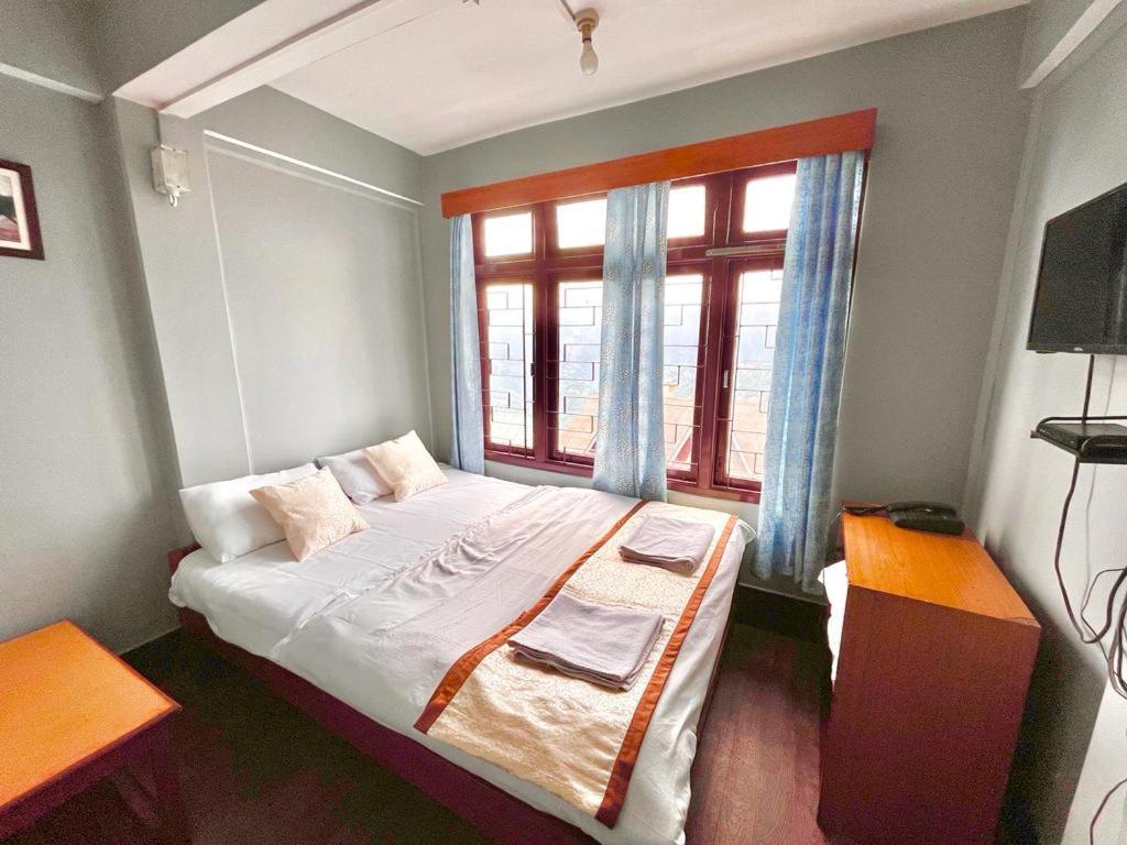 Hotel Red Rose 강토크 외부 사진